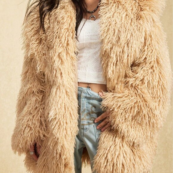 Khaki Casual Women's Nomadic Oversized Faux Fur Jacket - Picture 6 of 9